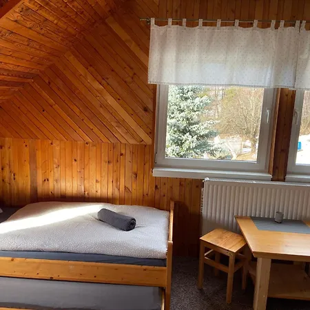 Je-sen, Na Horach S Bazenem A Infrasaunou Guest house Jesenik