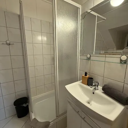 Je-sen, V Jeseníku 2*