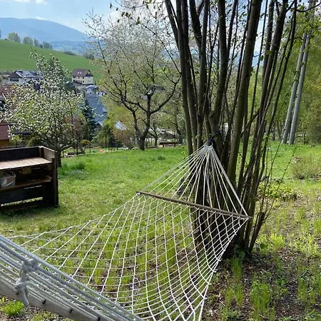 Je-sen, Na Horach S Bazenem A Infrasaunou